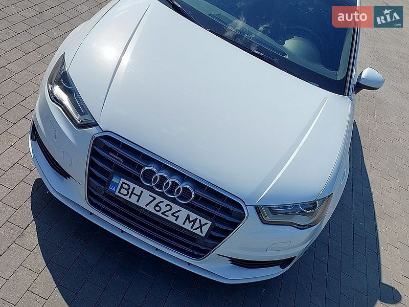 Седан Audi A3 2015 в Одесі