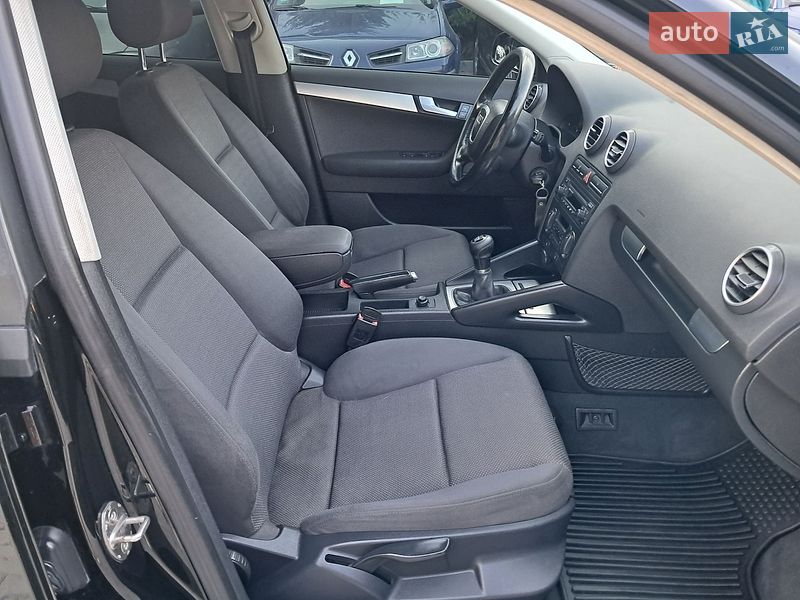 Хэтчбек Audi A3 2005 в Могилев-Подольске
