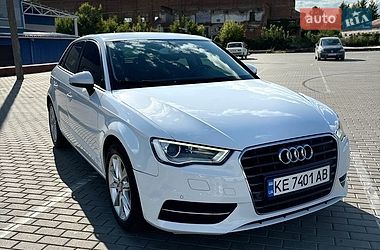 Хетчбек Audi A3 2014 в Ромнах фото 3 Хетчбек Audi A3 2014 в Ромнах