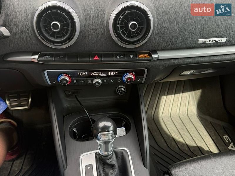 Хэтчбек Audi A3 2016 в Львове фото 12 Хэтчбек Audi A3 2016 в Львове