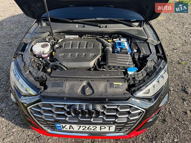 Седан Audi A3 2021 в Киеве