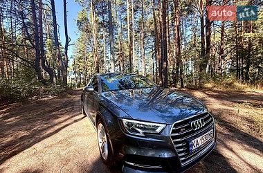 Седан Audi A3 2017 в Києві