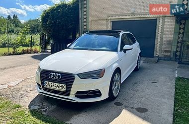 audi a3 2016 в Умань від професійного продавця Валерій