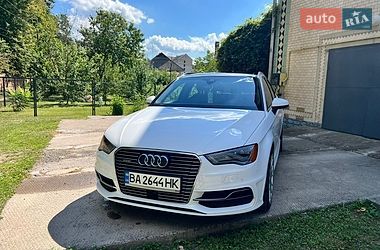 Хетчбек Audi A3 2016 в Умані