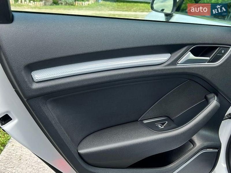 Хетчбек Audi A3 2016 в Умані
