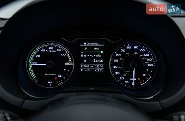 Хетчбек Audi A3 2016 в Києві