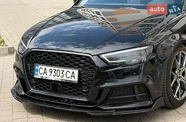 Седан Audi A3 2017 в Львові