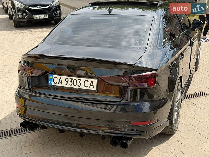 Седан Audi A3 2017 в Львові