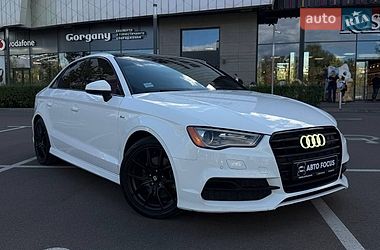 Седан Audi A3 2015 в Киеве