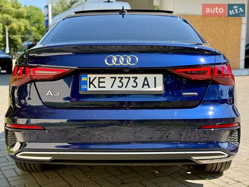 Седан Audi A3 2022 в Дніпрі