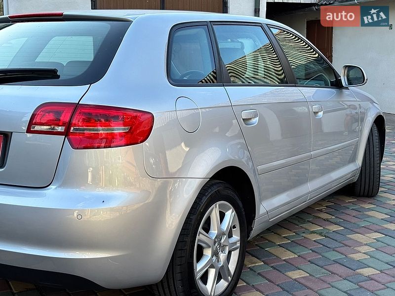 Хэтчбек Audi A3 2010 в Радехове