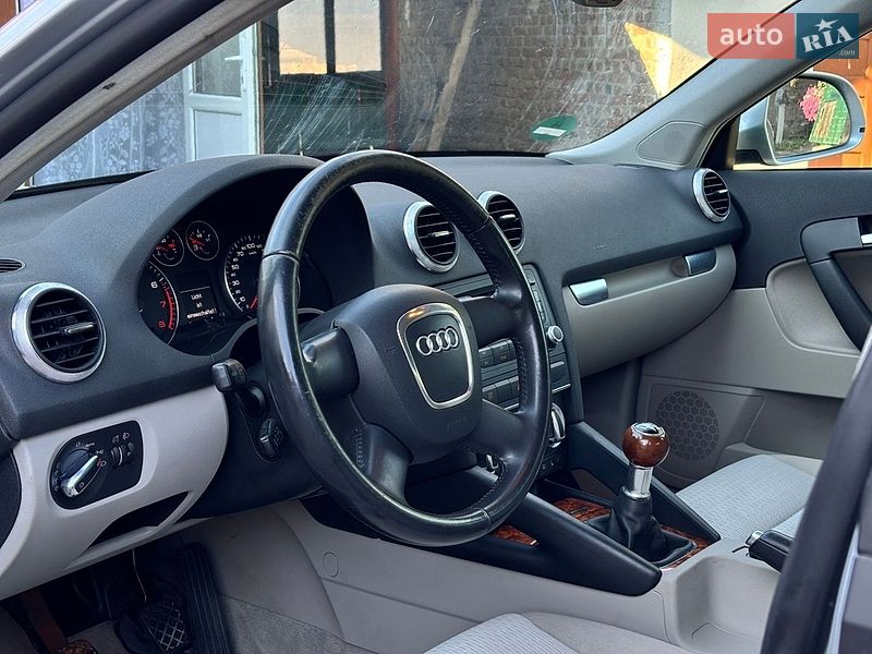 Хэтчбек Audi A3 2010 в Радехове