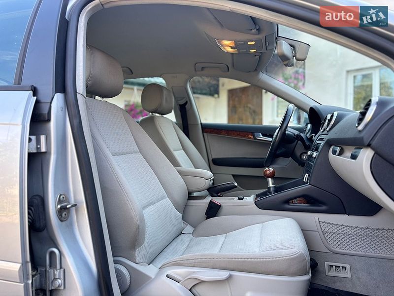 Хэтчбек Audi A3 2010 в Радехове