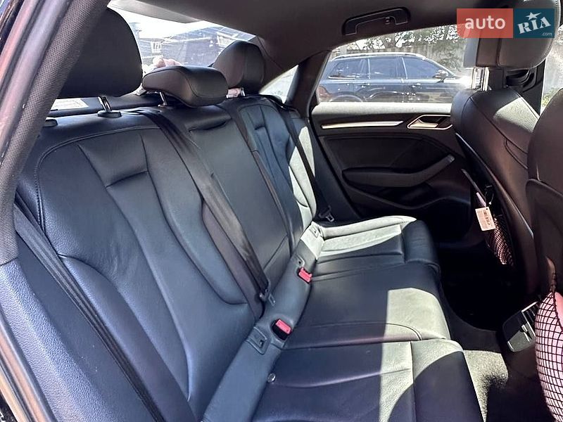 Седан Audi A3 2015 в Києві