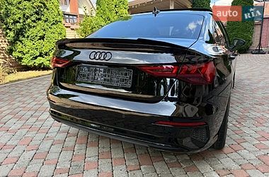 Седан Audi A3 2023 в Черновцах