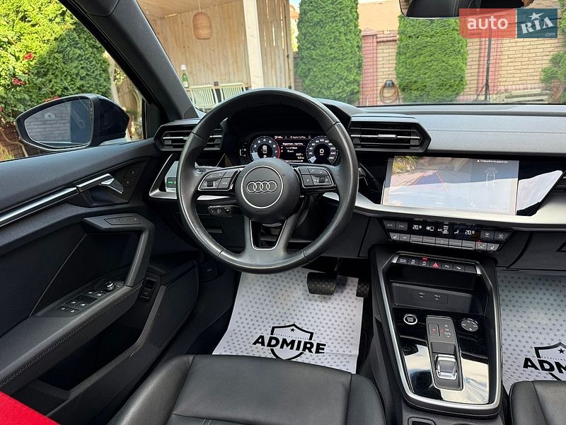 Седан Audi A3 2023 в Черновцах