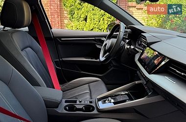 Седан Audi A3 2023 в Черновцах