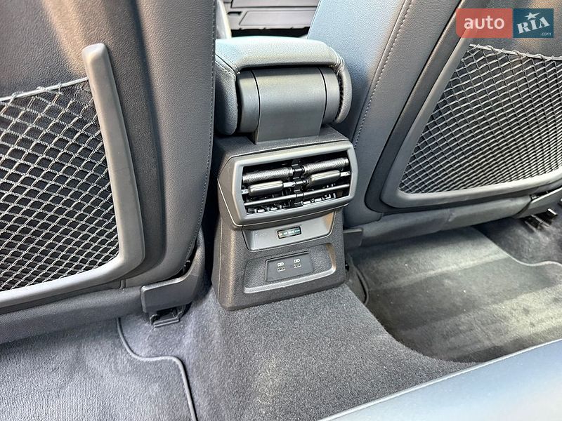 Седан Audi A3 2023 в Черновцах