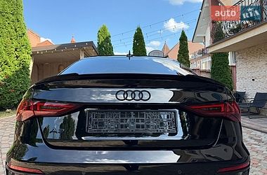 Седан Audi A3 2023 в Черновцах