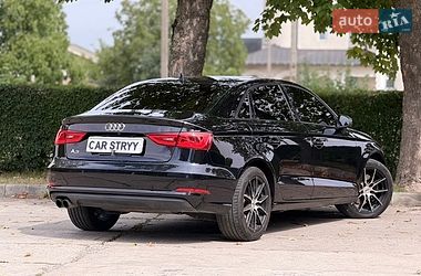 Седан Audi A3 2015 в Стрые