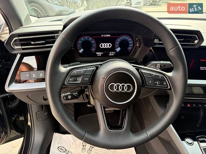 Седан Audi A3 2025 в Львове