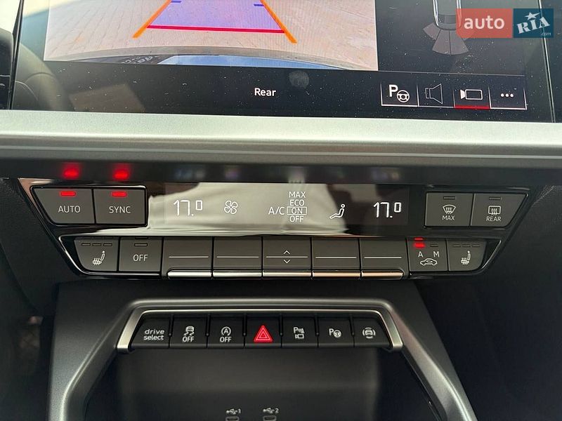 Седан Audi A3 2025 в Львове
