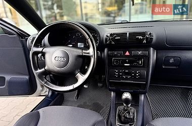 Хетчбек Audi A3 2003 в Хмельницькому