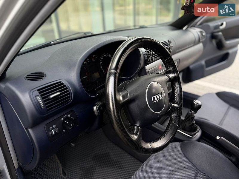 Хетчбек Audi A3 2003 в Хмельницькому