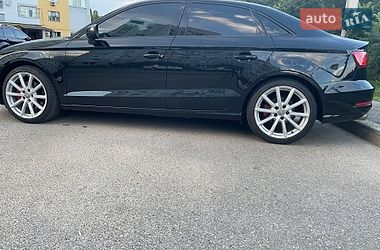 Седан Audi A3 2015 в Харькове