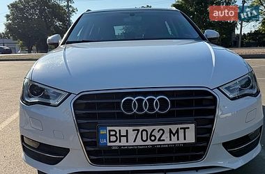 Хетчбек Audi A3 2016 в Одесі