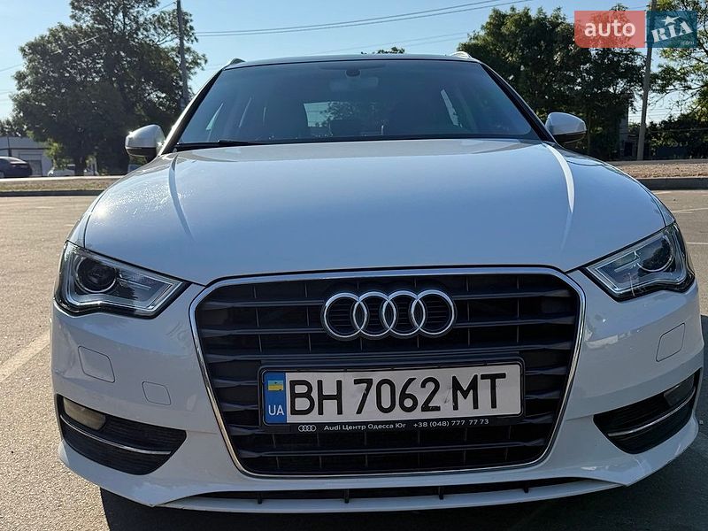 Хетчбек Audi A3 2016 в Одесі