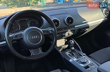 Хетчбек Audi A3 2016 в Одесі