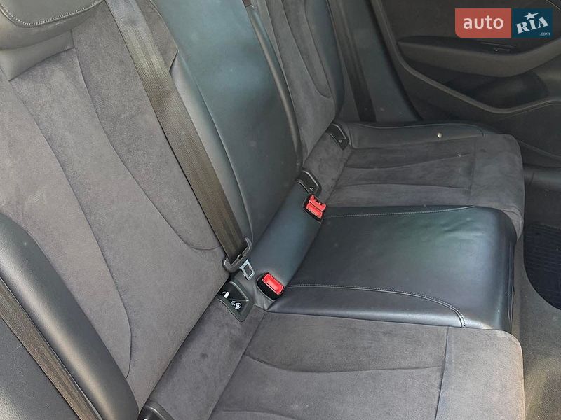 Хетчбек Audi A3 2016 в Одесі