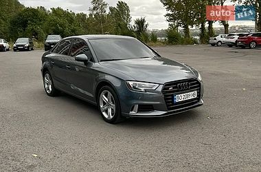 Седан Audi A3 2016 в Тернополі