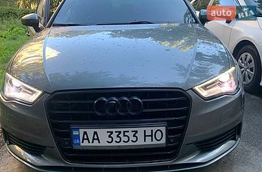 Седан Audi A3 2015 в Киеве