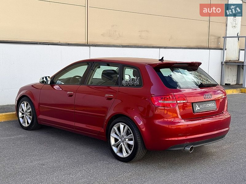 Хэтчбек Audi A3 2012 в Киеве