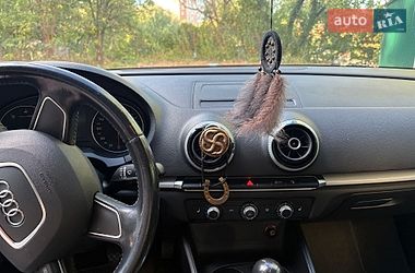 Седан Audi A3 2015 в Києві