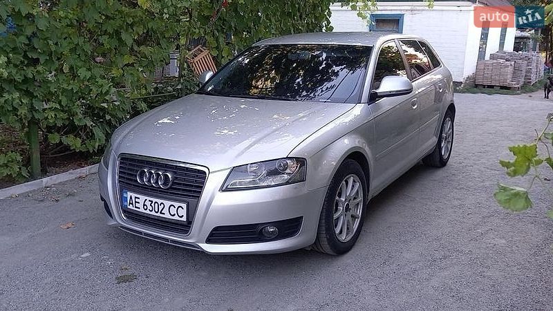 Хэтчбек Audi A3 2009 в Синельниково