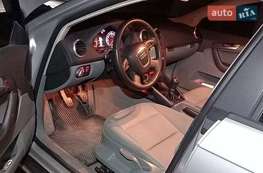 Хэтчбек Audi A3 2009 в Синельниково