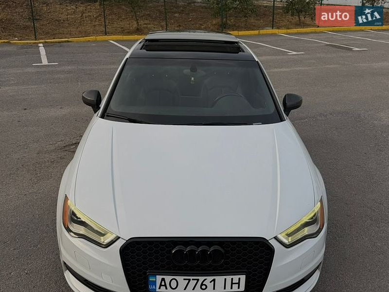 Седан Audi A3 2014 в Ужгороде