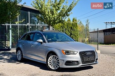 Хэтчбек Audi A3 2016 в Виннице