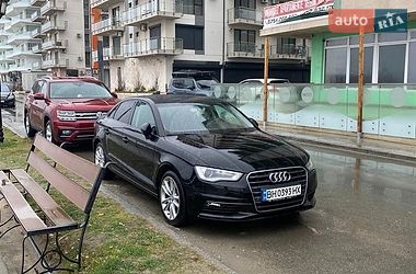 Седан Audi A3 2015 в Одессе