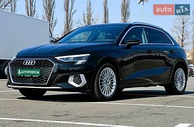Хетчбек Audi A3 2021 в Києві