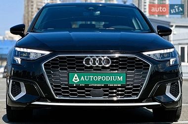 Хетчбек Audi A3 2021 в Києві Хетчбек Audi A3 2021 в Києві