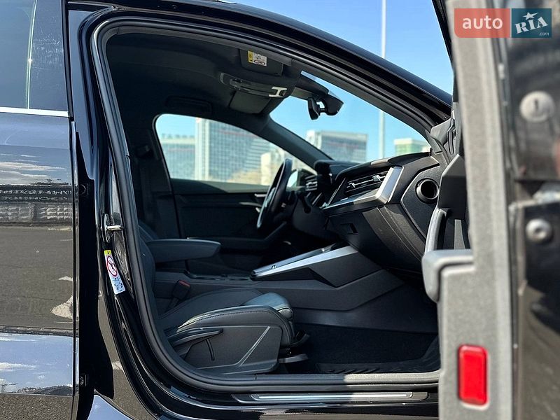 Хетчбек Audi A3 2021 в Києві