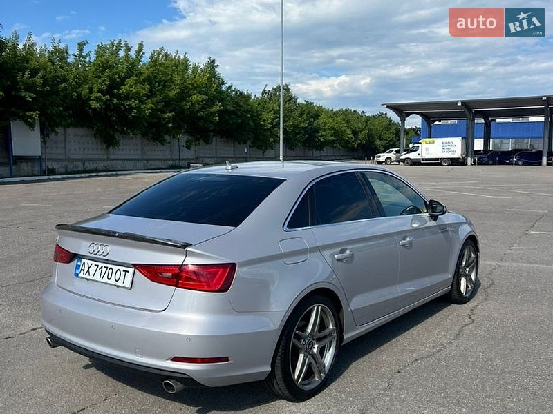 Седан Audi A3 2014 в Харкові