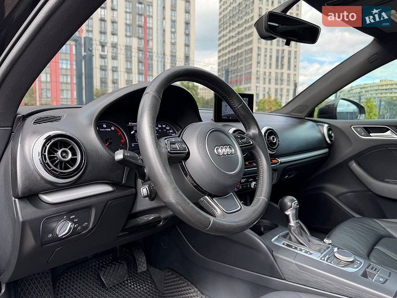Седан Audi A3 2015 в Києві