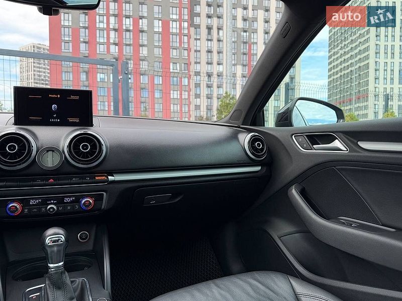 Седан Audi A3 2015 в Києві
