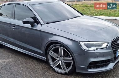 Седан Audi A3 2015 в Харькове