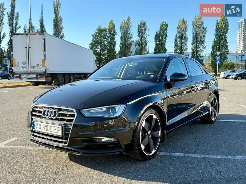 Седан Audi A3 2015 в Києві